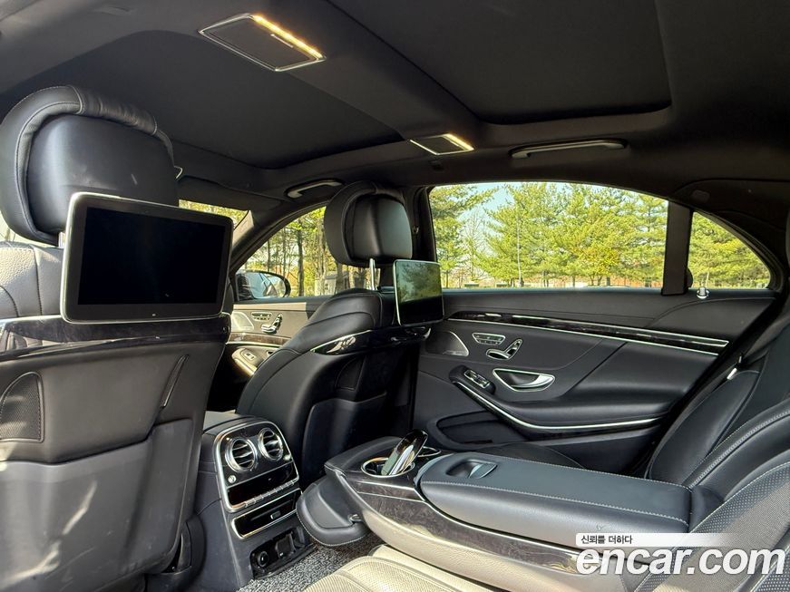 Mercedes-Benz S-Class 2019