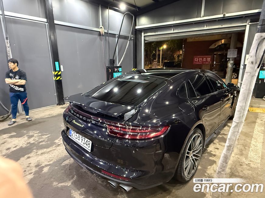 Porsche Panamera 2018