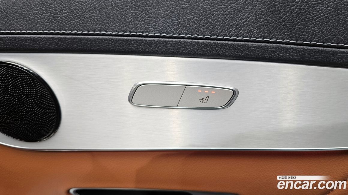 Mercedes-Benz GLC-Class 2022