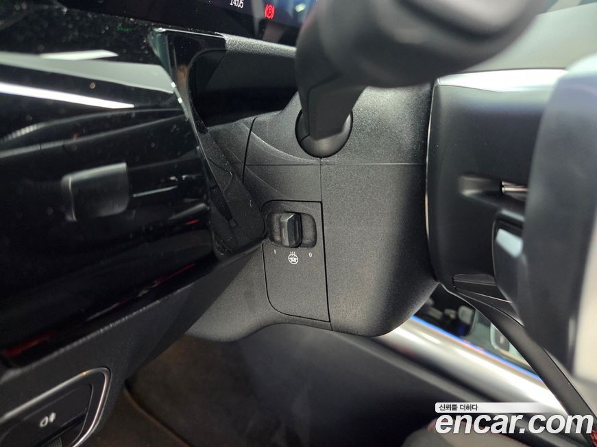 Mercedes-Benz GLA-Class 2025