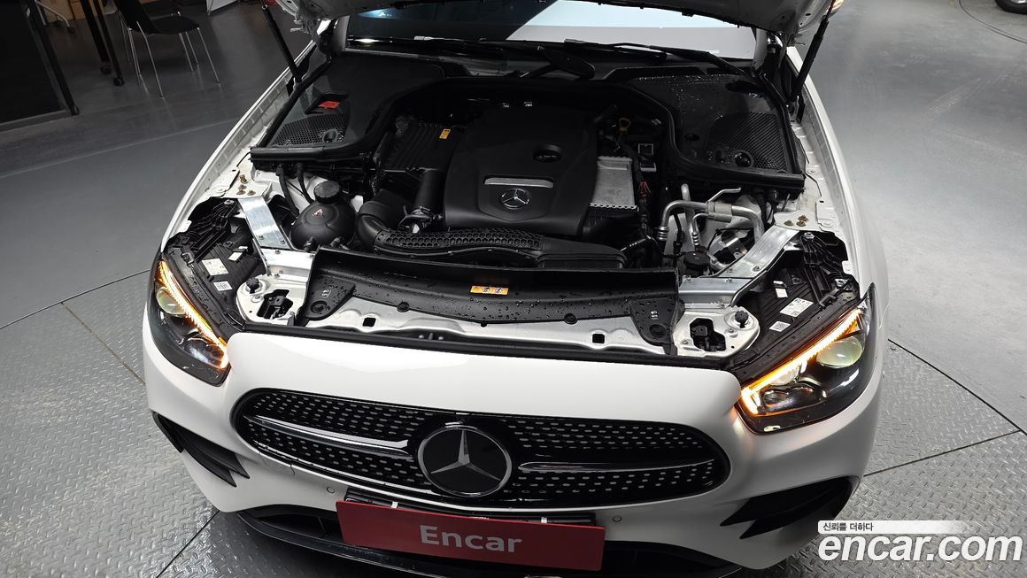 Mercedes-Benz E-Class 2023