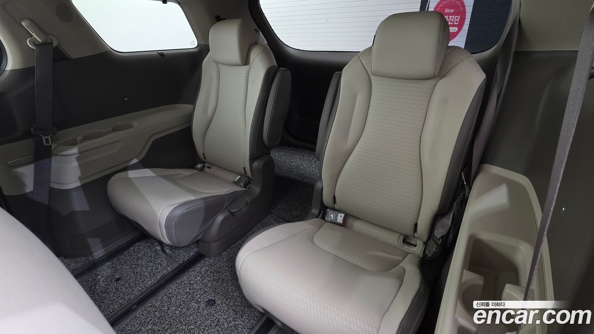 Kia Canival 2024