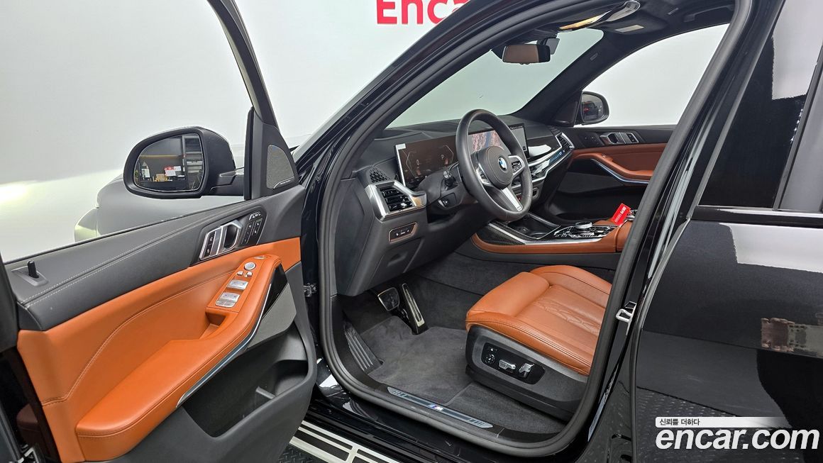 BMW X7 2025