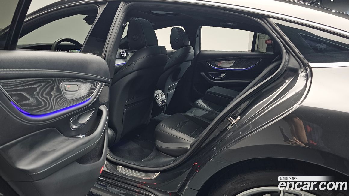 Mercedes-Benz AMG GT 2023