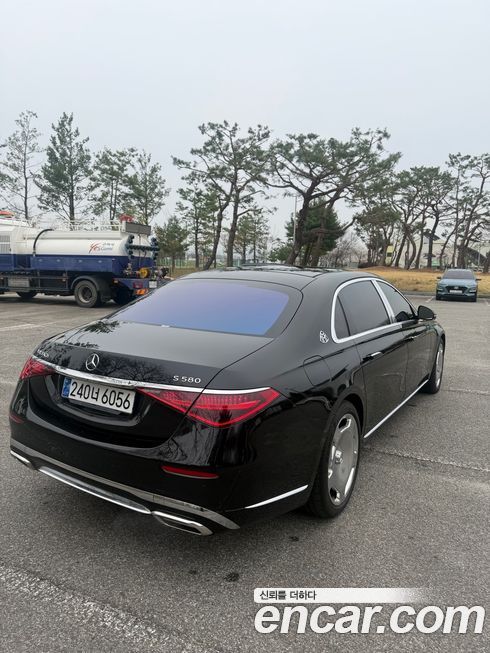 Mercedes-Benz S-Class 2022