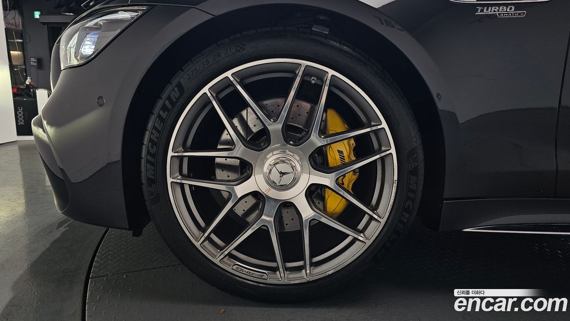 Mercedes-Benz AMG GT 2023