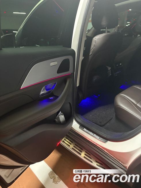 Mercedes-Benz GLE-Class 2021