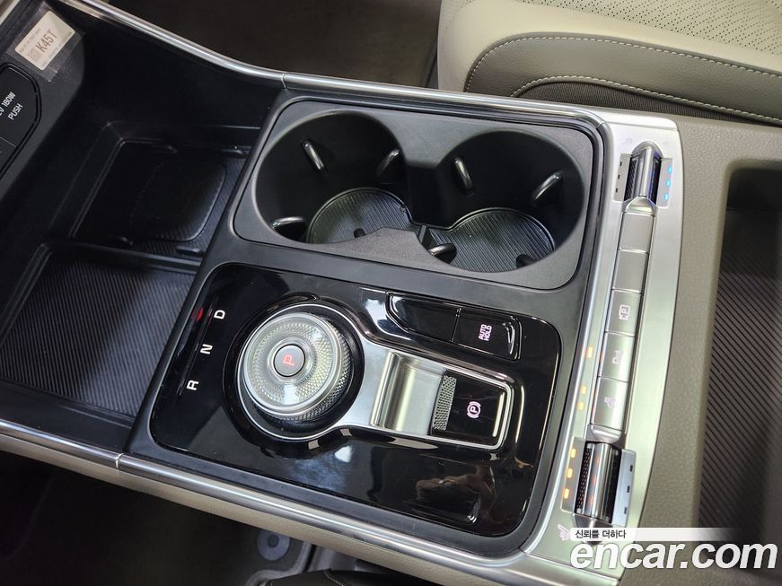 Kia Canival 2025