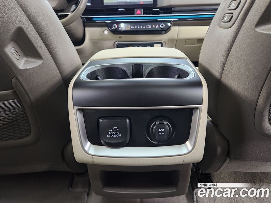 Kia Canival 2025