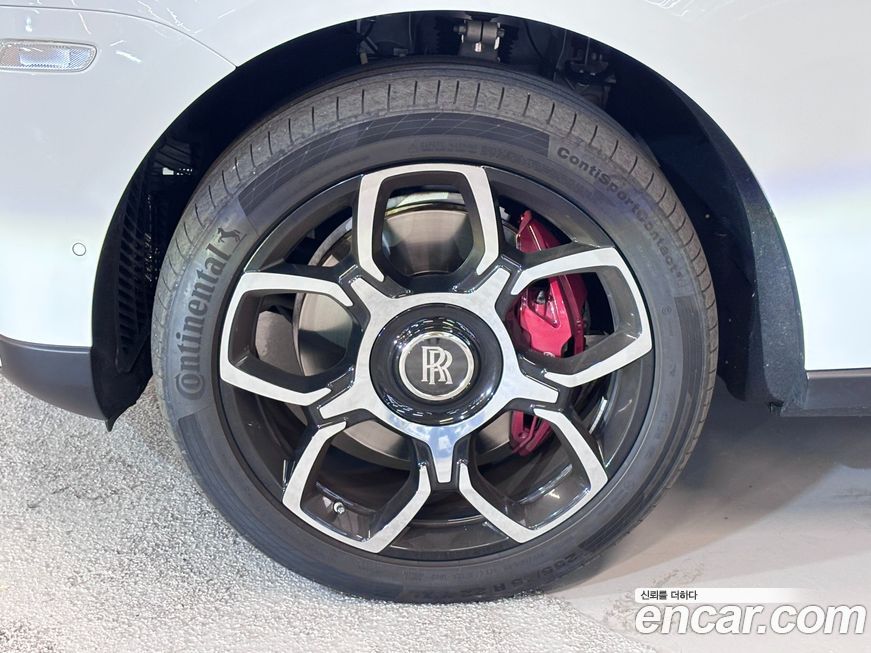 Rolls-Royce Cullinan 2024