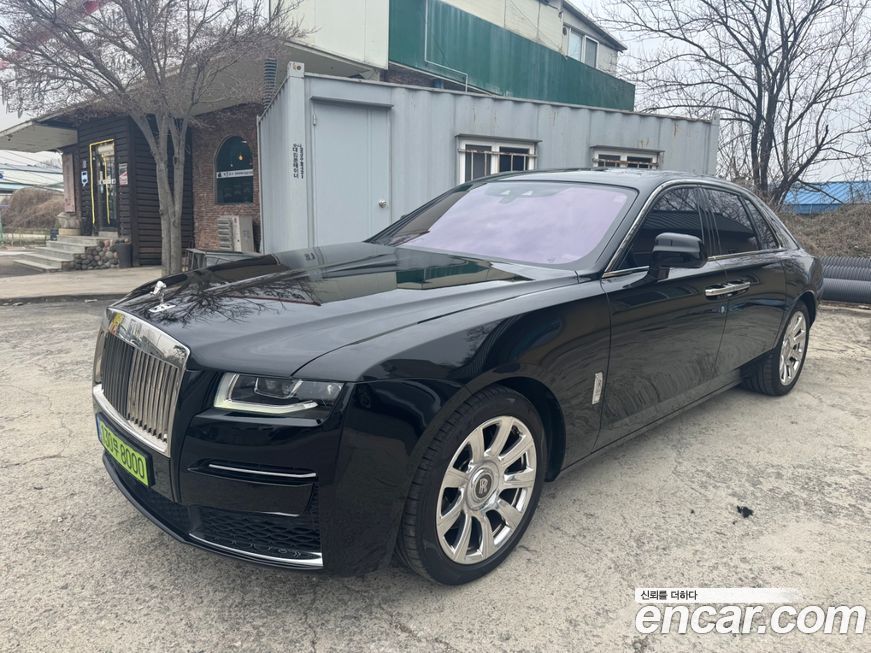 Rolls-Royce Ghost 2023