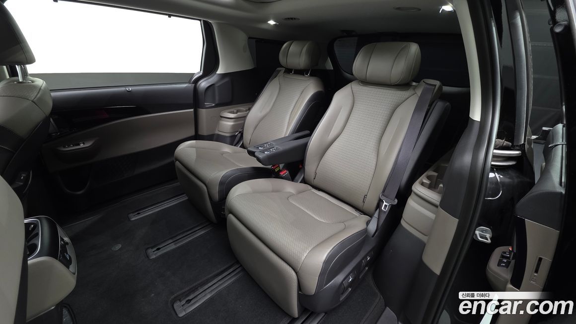 Kia Canival 2024