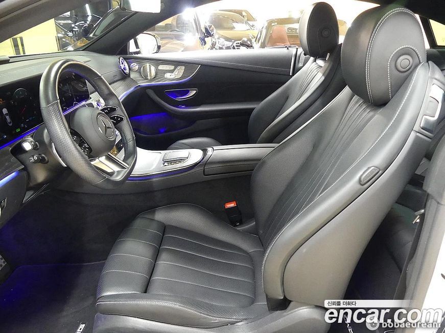 Mercedes-Benz E-Class 2022