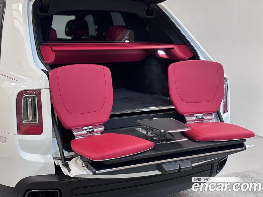 Rolls-Royce Cullinan 2024