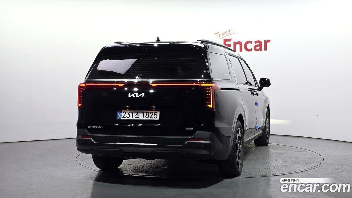 Kia Canival 2024