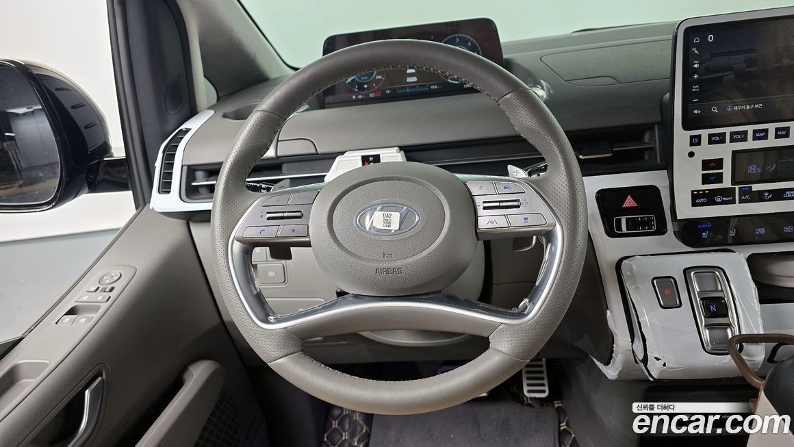 Hyundai Staria 2022