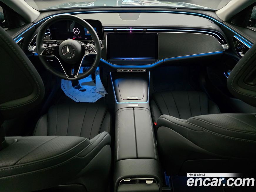 Mercedes-Benz E-Class 2025