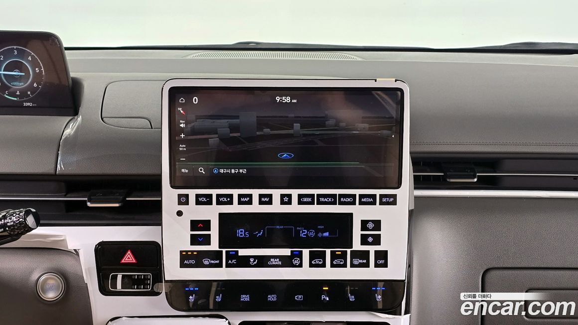 Hyundai Staria 2022