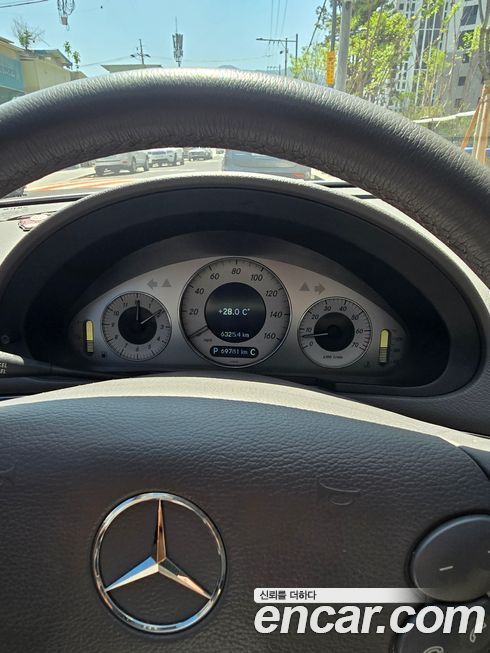 Mercedes-Benz E-Class 2008