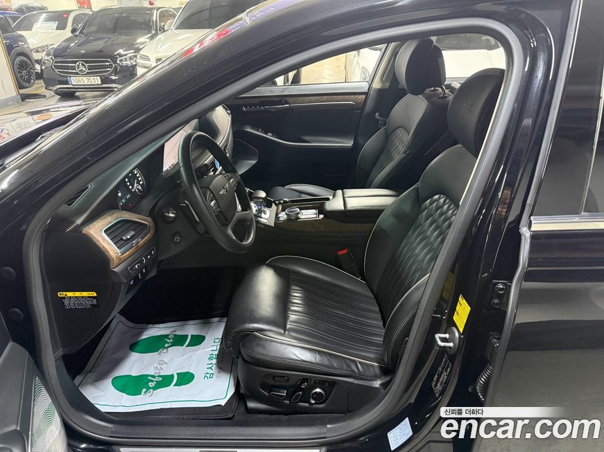 Genesis G90 2021