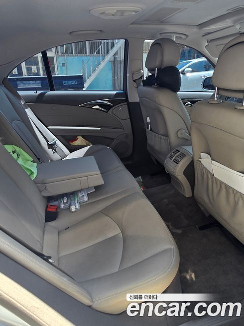 Mercedes-Benz E-Class 2008