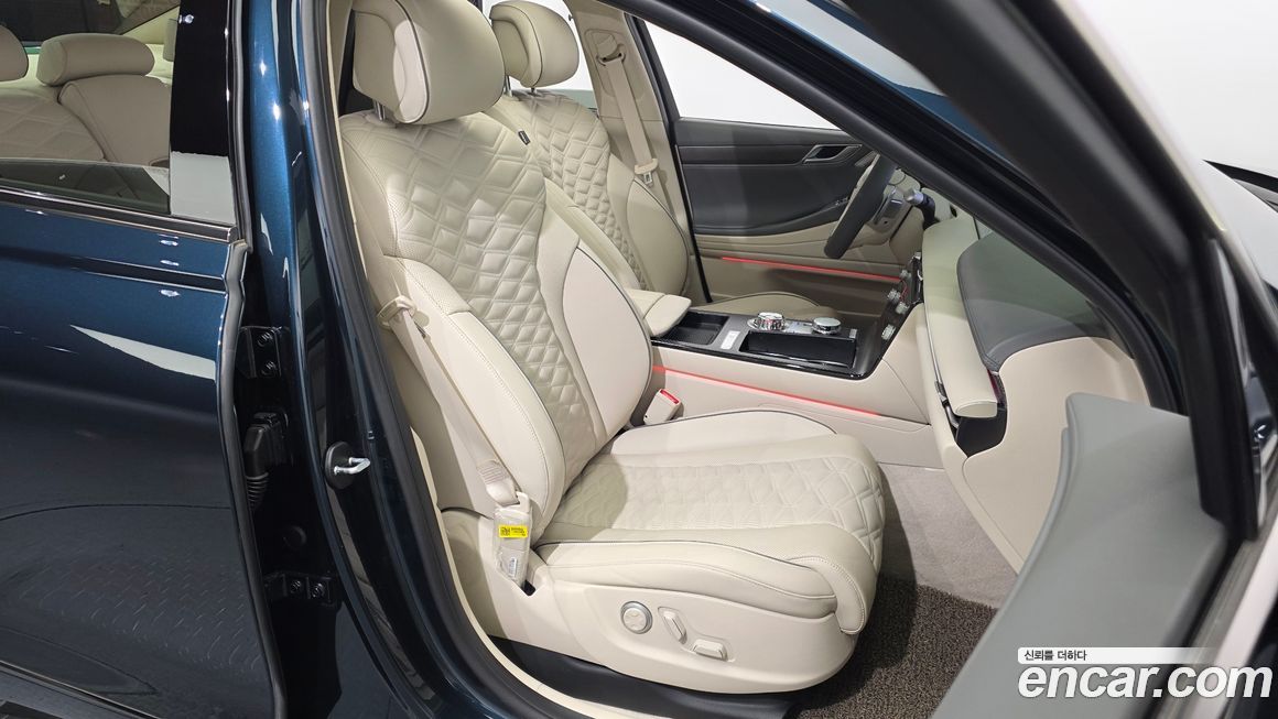 Genesis G80 2025
