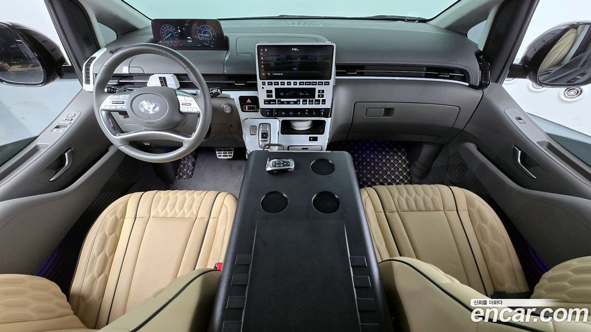 Hyundai Staria 2022