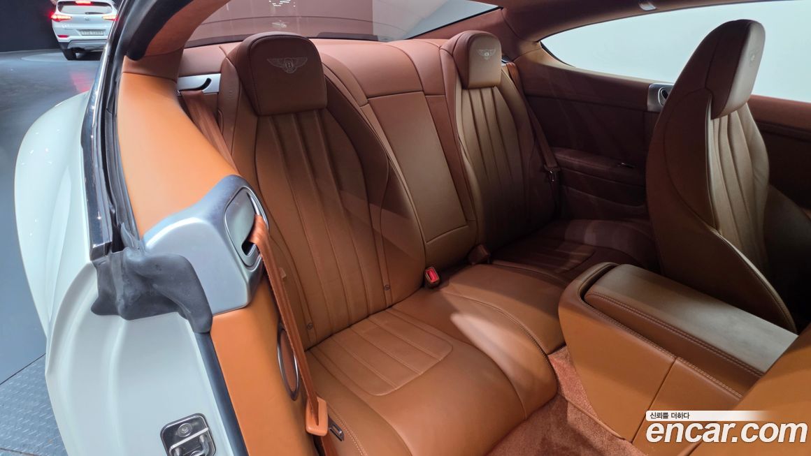 Bentley Continental 2015