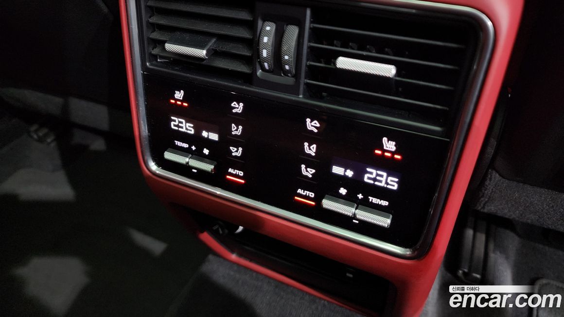 Porsche Cayenne 2020