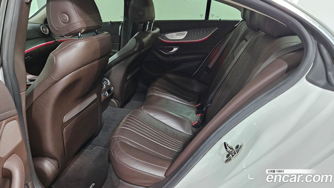 Mercedes-Benz CLS-Class 2021