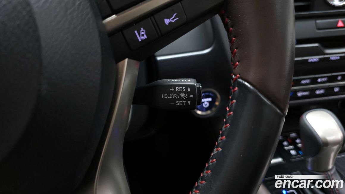 Lexus RX 2021