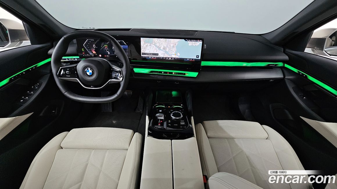 BMW 5-Series 2025