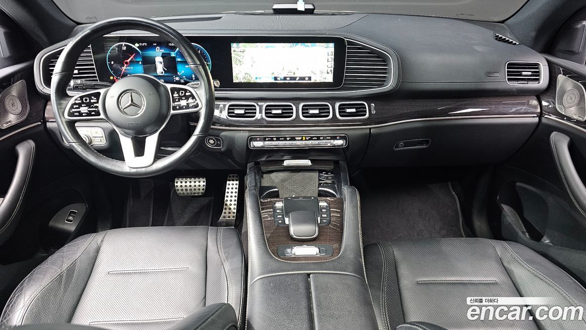 Mercedes-Benz GLE-Class 2021