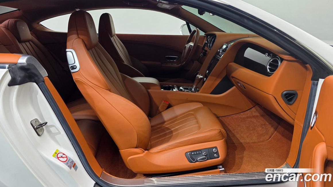 Bentley Continental 2015