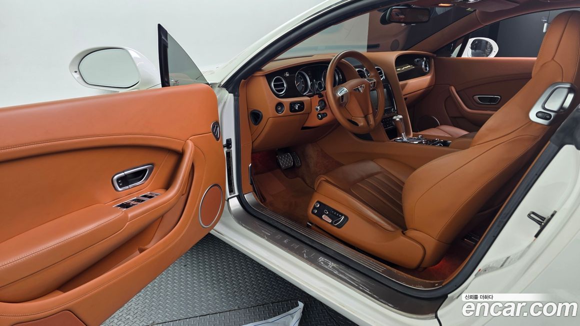 Bentley Continental 2015