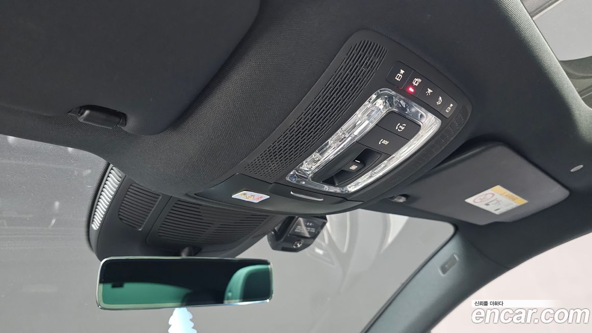 Mercedes-Benz GLE-Class 2021