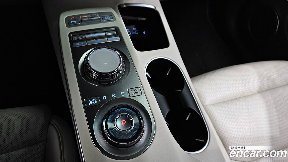 Genesis GV70 2022