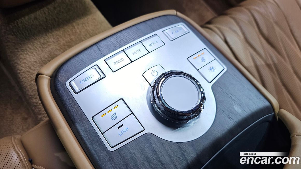 Genesis G80 2025