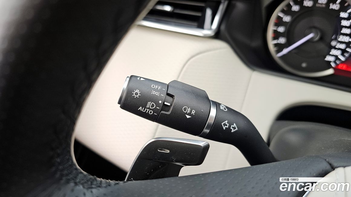 Land Rover Range Rover Velar 2023