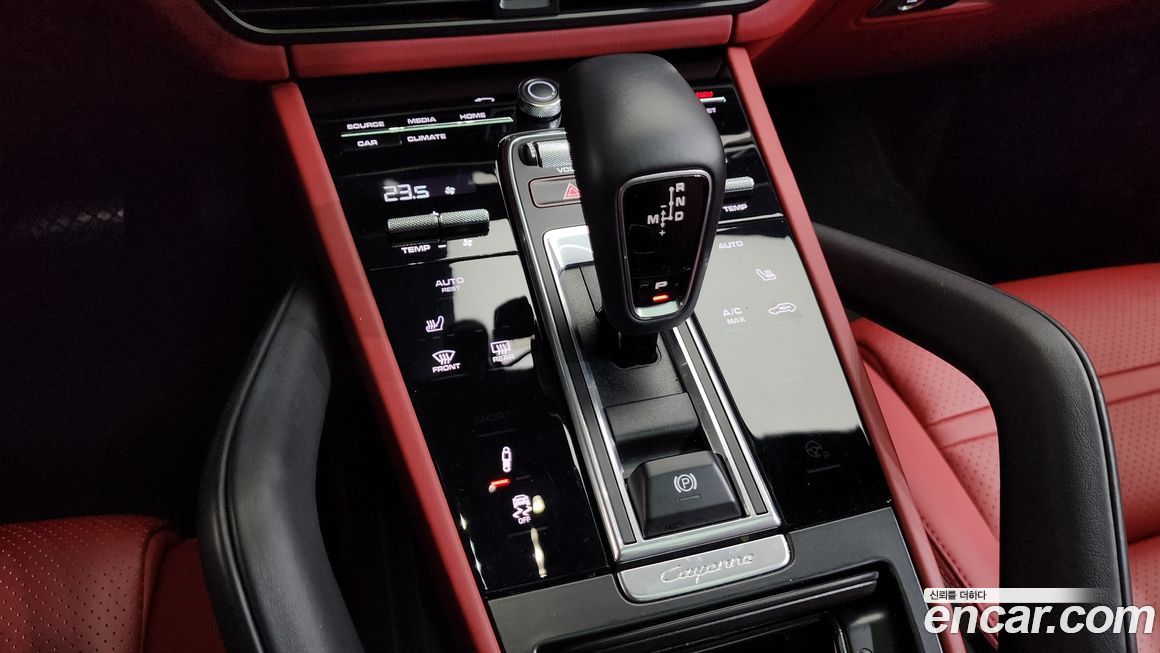 Porsche Cayenne 2020