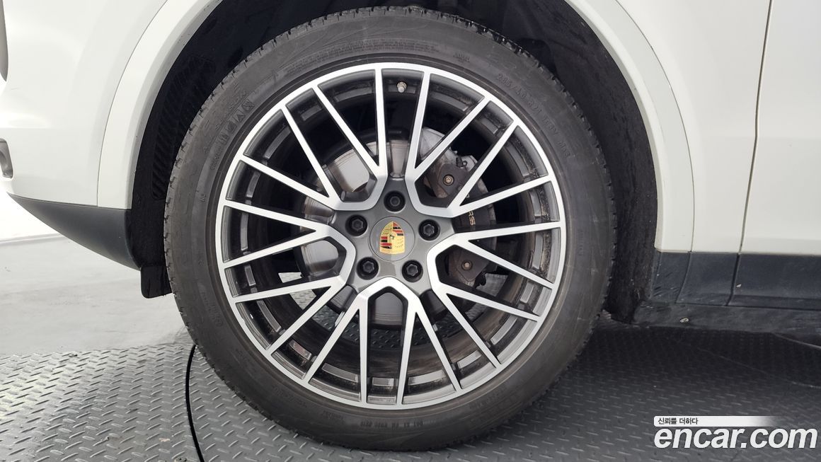 Porsche Cayenne 2020