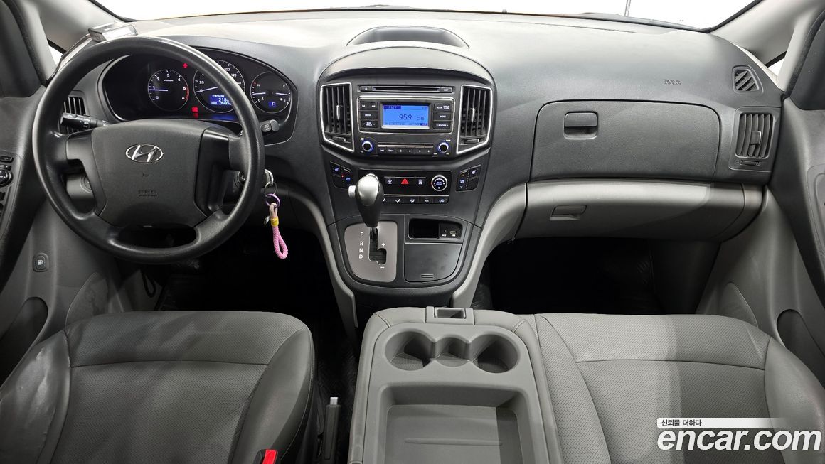 Hyundai Starex 2019