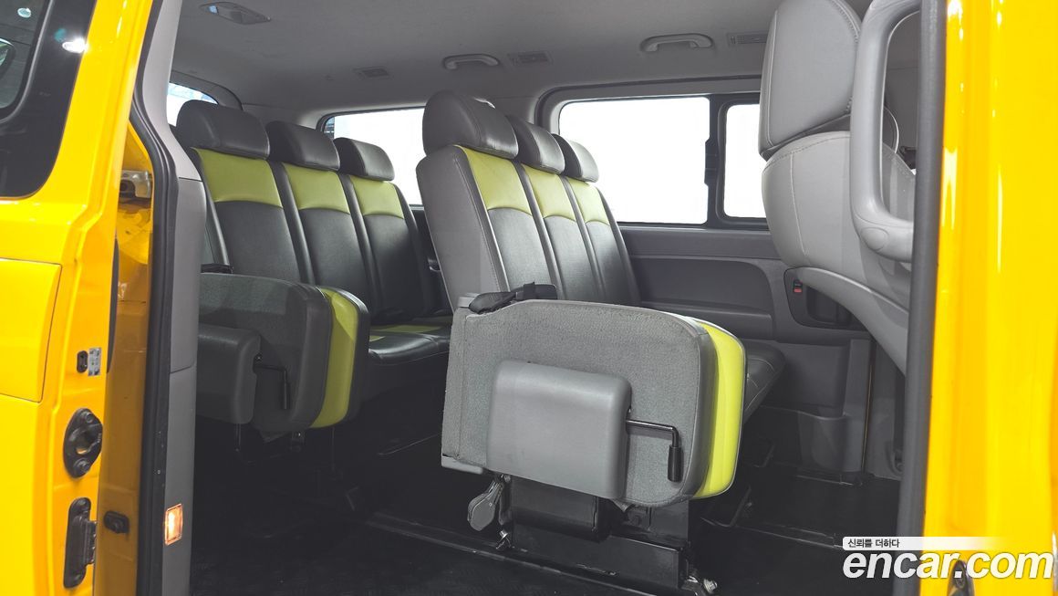Hyundai Starex 2019