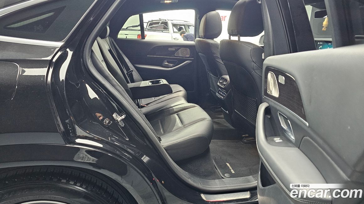 Mercedes-Benz GLE-Class 2021