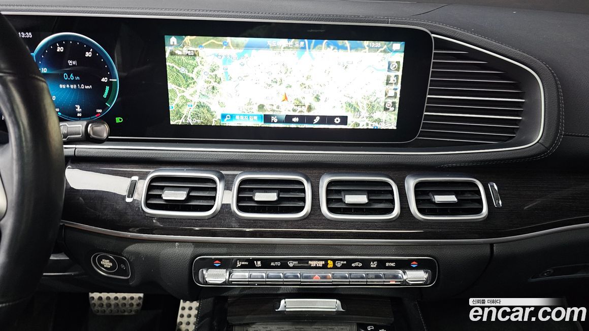 Mercedes-Benz GLE-Class 2021