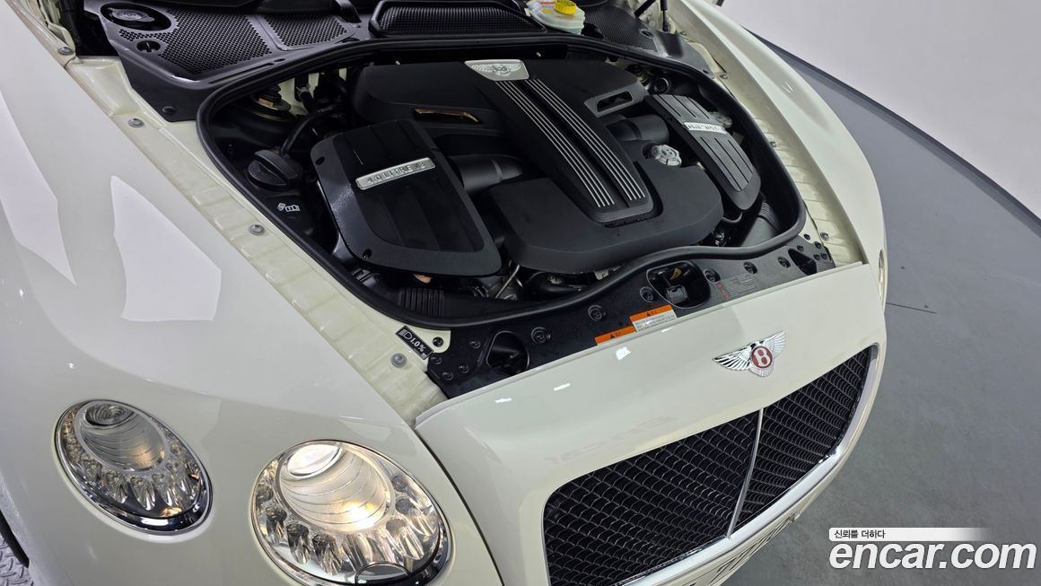 Bentley Continental 2015