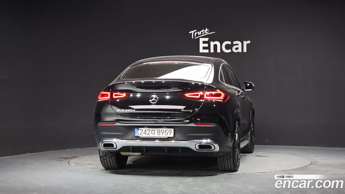 Mercedes-Benz GLE-Class 2021