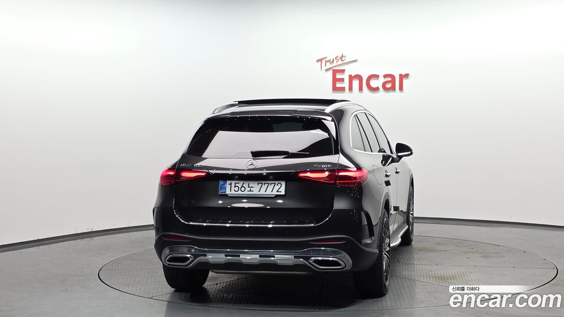 Mercedes-Benz GLC-Class 2025