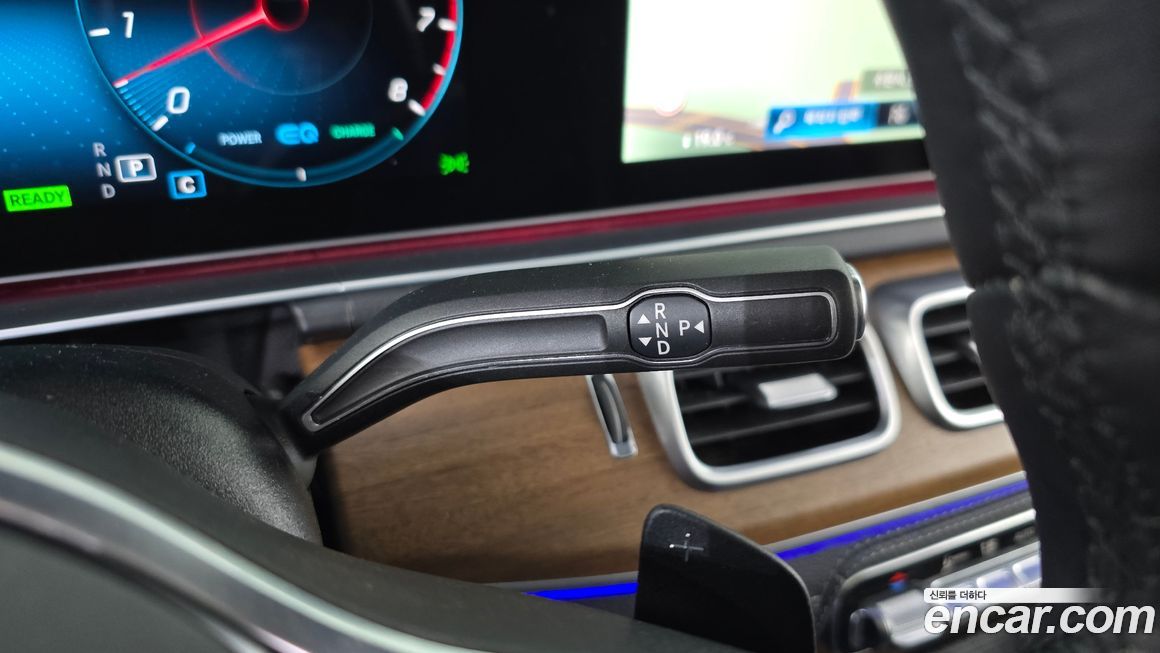 Mercedes-Benz GLE-Class 2021