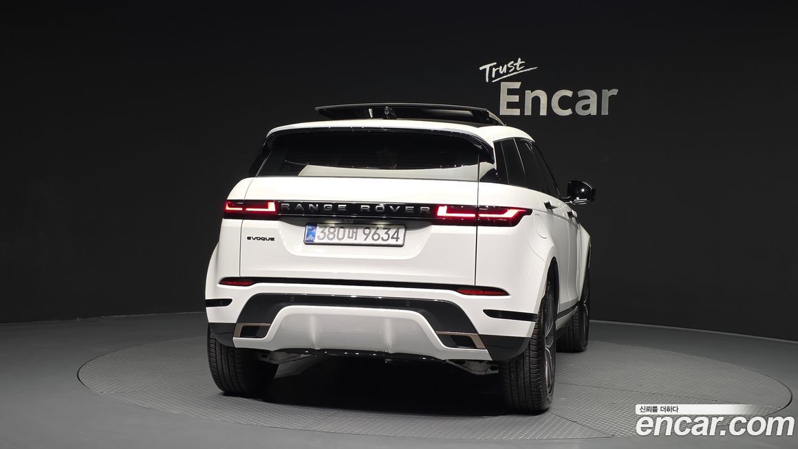 Land Rover Range Rover Evoque 2025